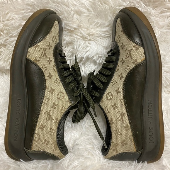 Louis Vuitton monogram Idylle canvas monogram sneakers - Picture 4 of 11